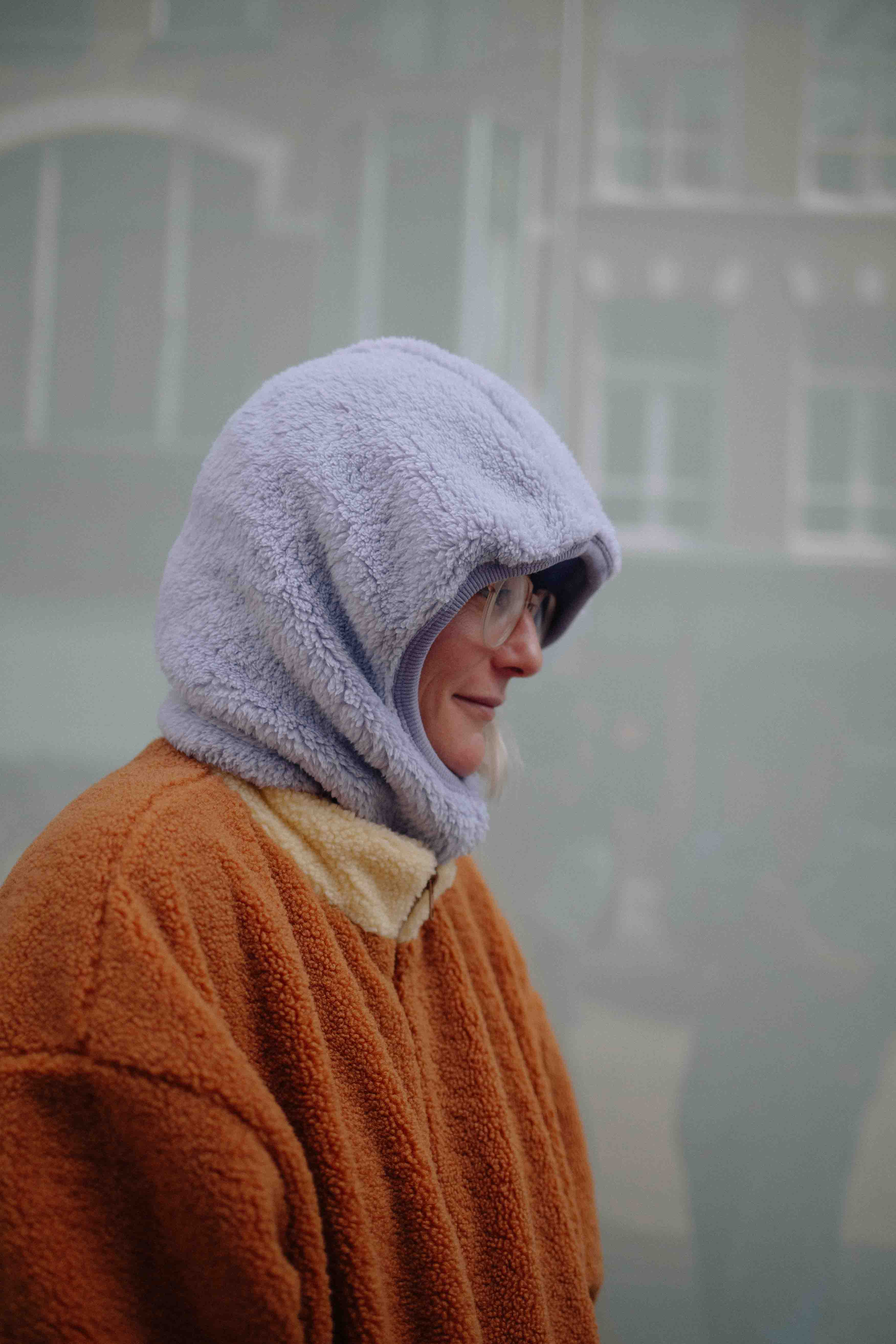 PURPLE BALACLAVA WOMAN - Image 4