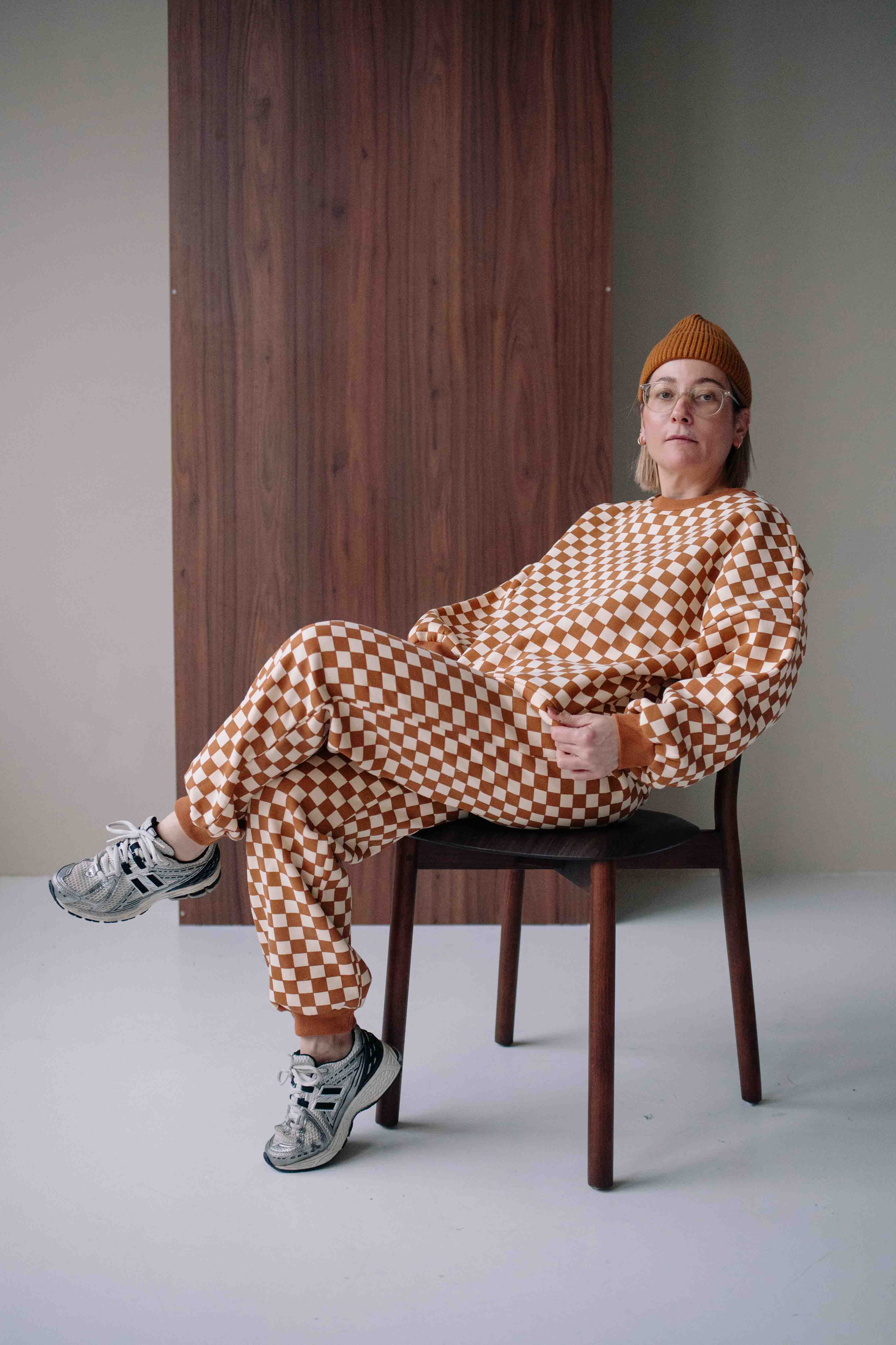 BROWN CHECKERS SET WOMAN - Image 5