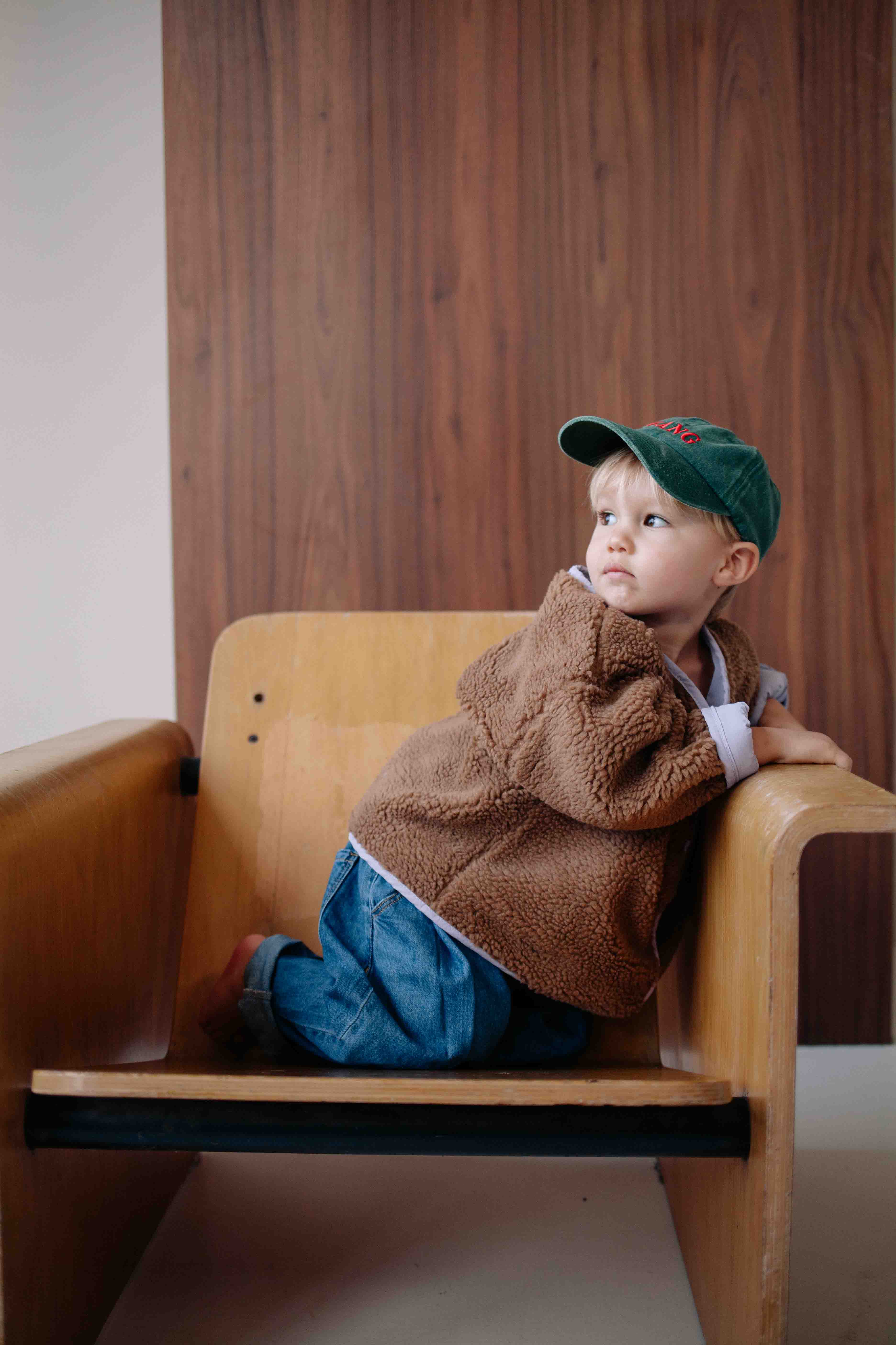 BROWN COZY JACKET - Image 4