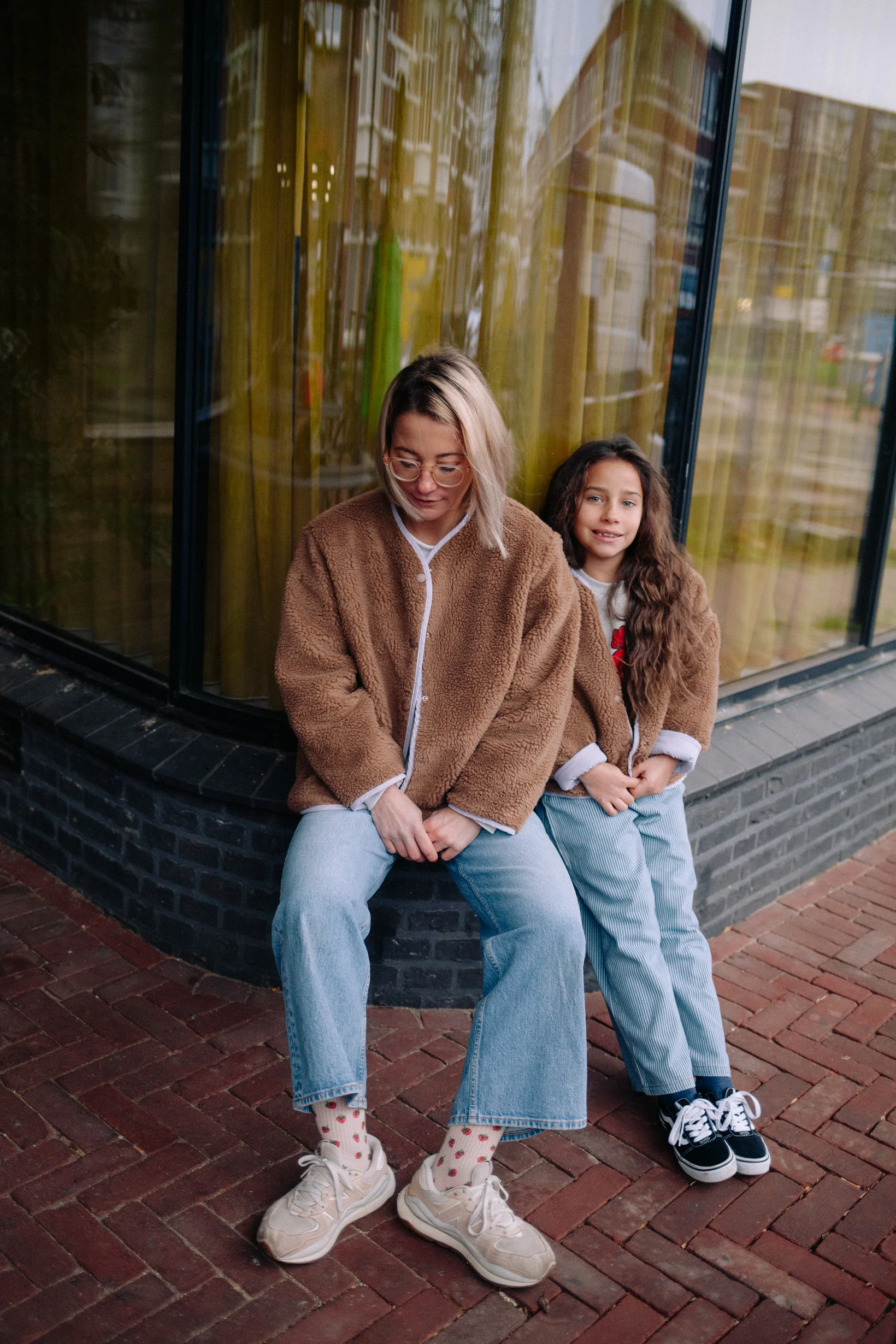 BROWN COZY JACKET - Image 6