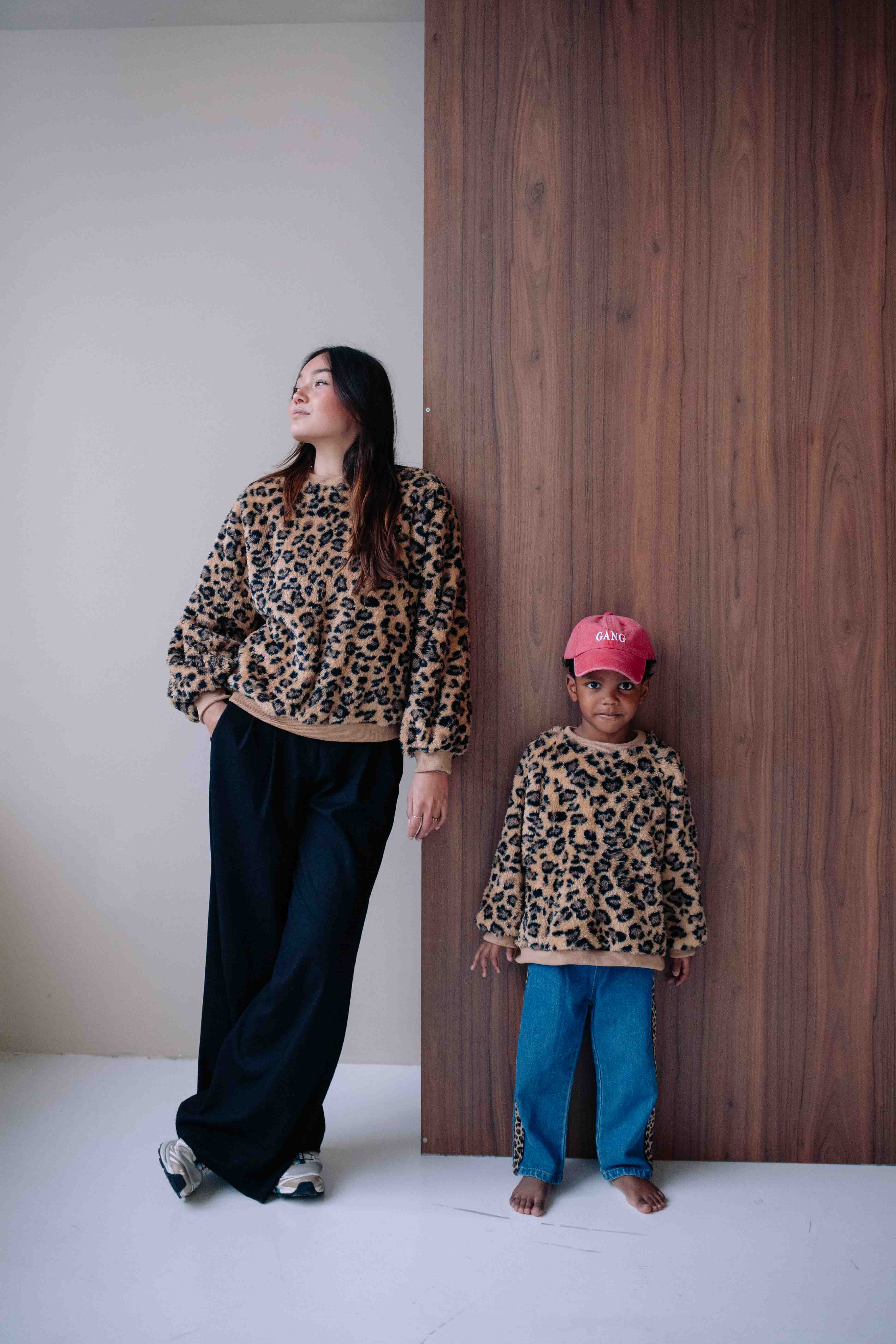 FLUFFY LEO SWEATSHIRT WOMAN - Image 7