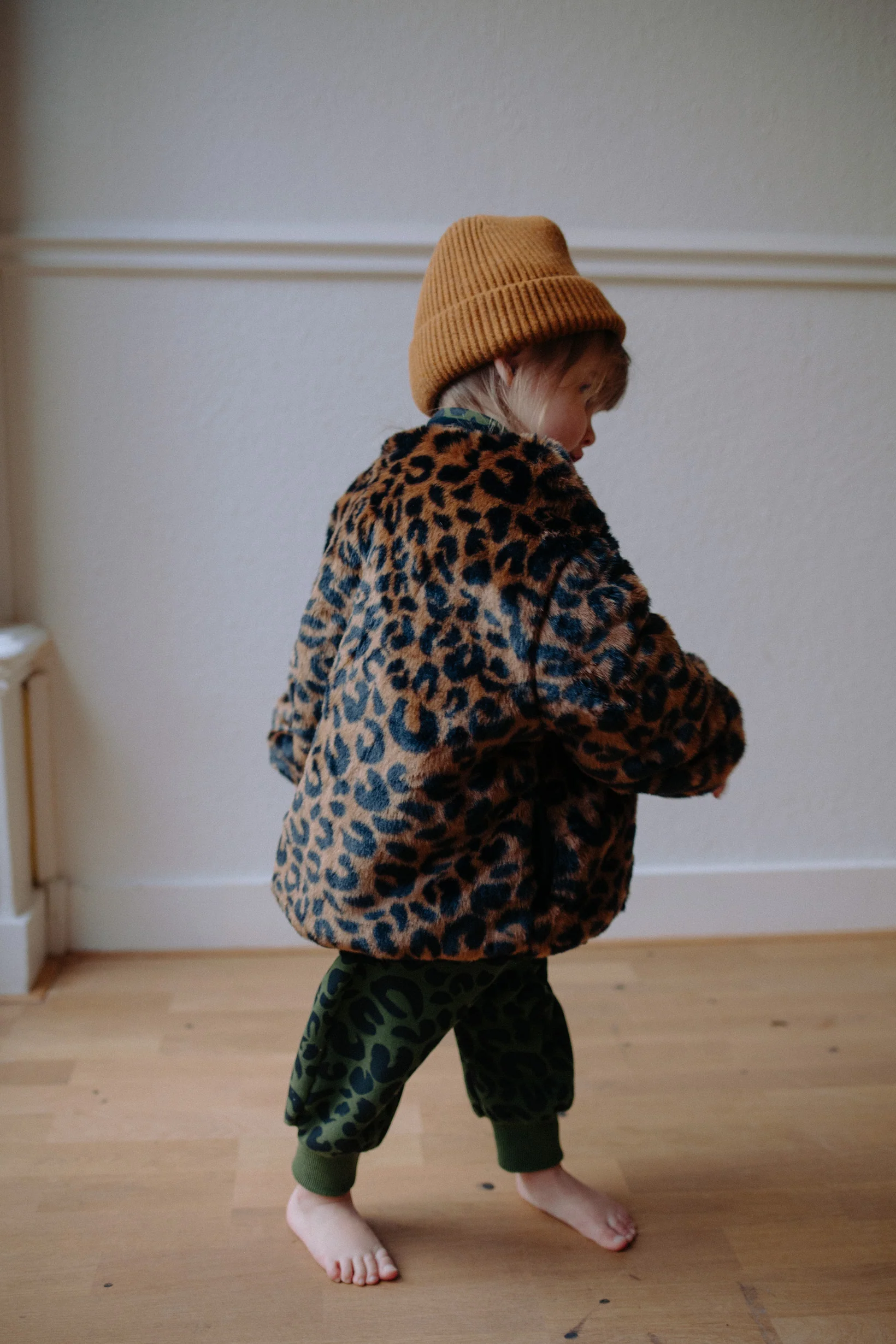 FLUFFY LEOPARD JACKET MML - Image 7
