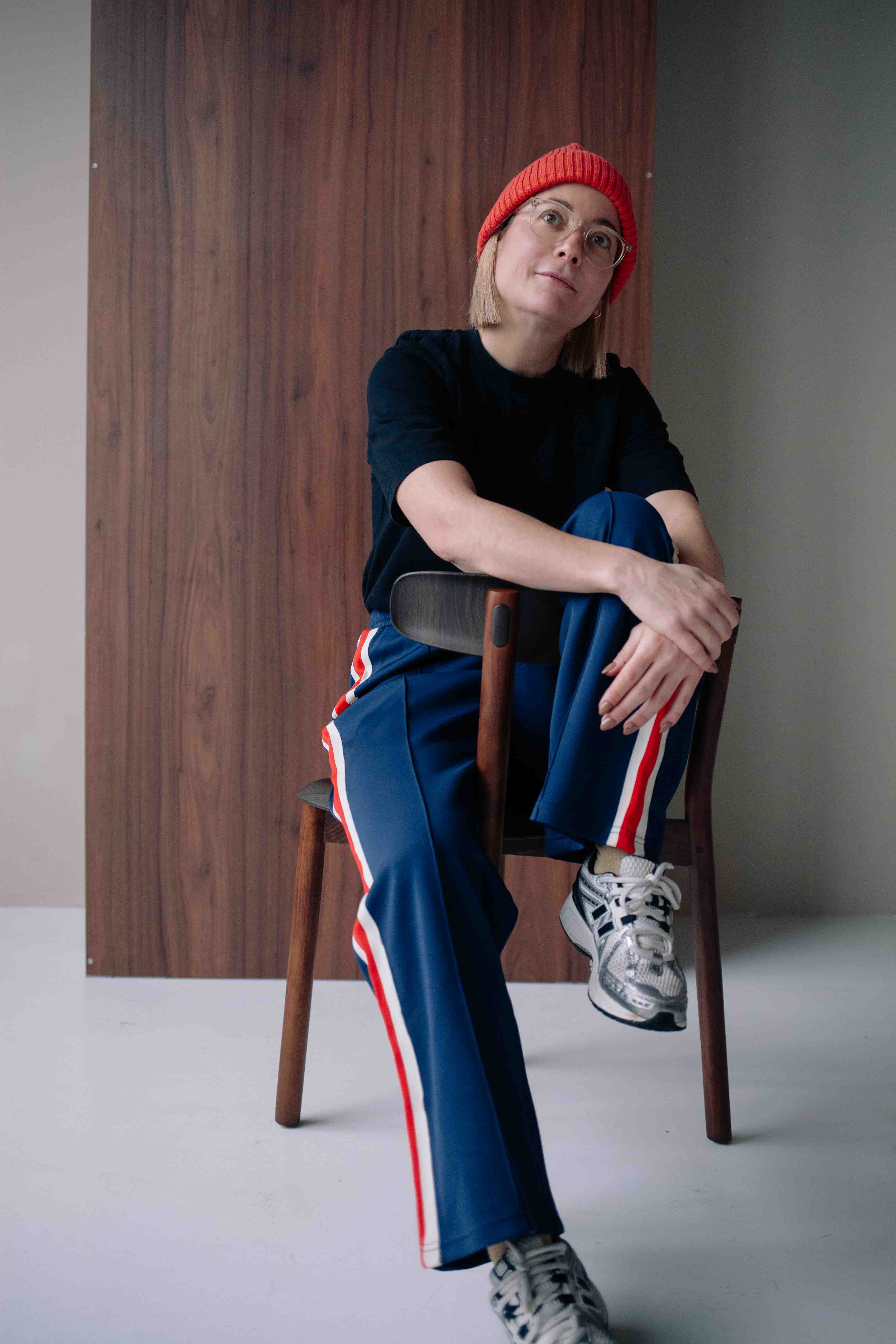NAVY SPORTY PANTS - Image 9