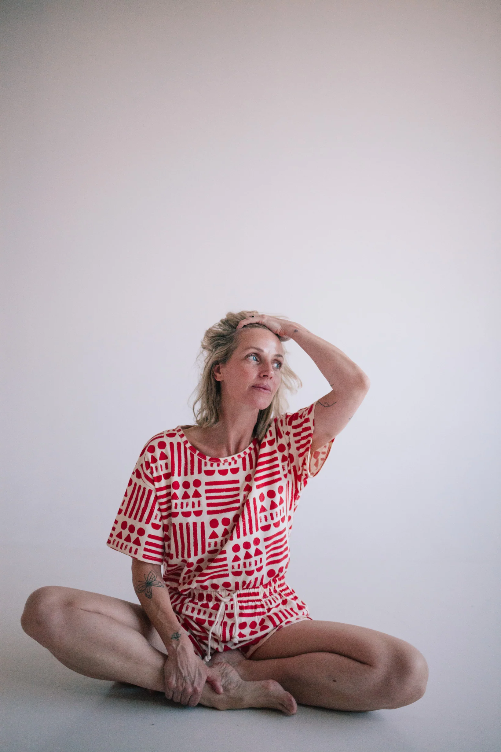 RED EMBER SET WOMAN - Image 8